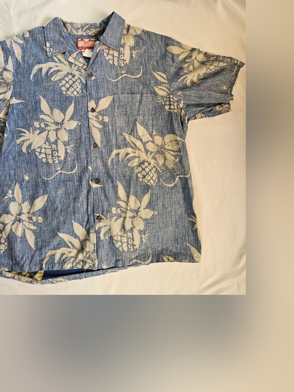RJC Mens Blue And Ivory Reverse Hawaiian Button Up Short Sleeve Shirt Size XL